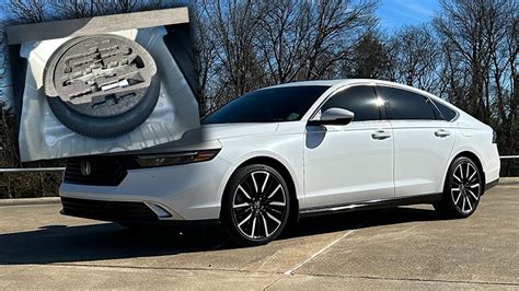 what are factory tires on 2015 honda accord hybrid
